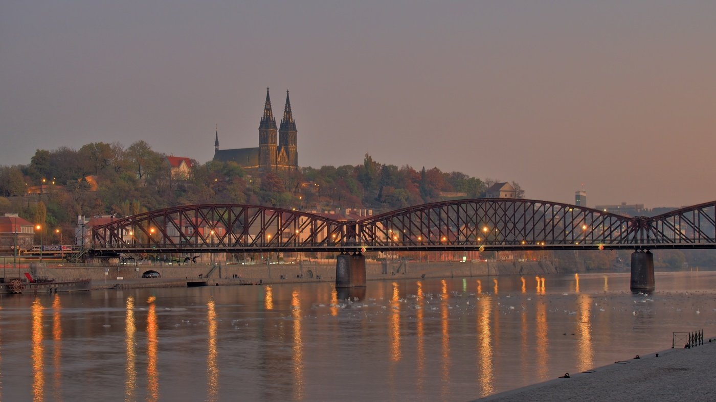 Památkáři se vyjádřili pro zachování Železničního mostu pod Vyšehradem v Senátu PČR